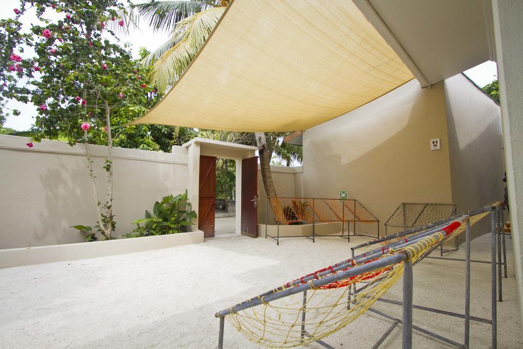 Canopy Cove Guesthouse Maldives Экстерьер фото